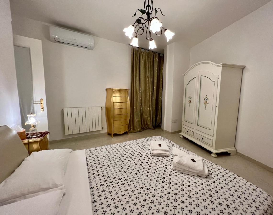 Appartamento Via Antica Padenghe sul Garda Eksteriør billede